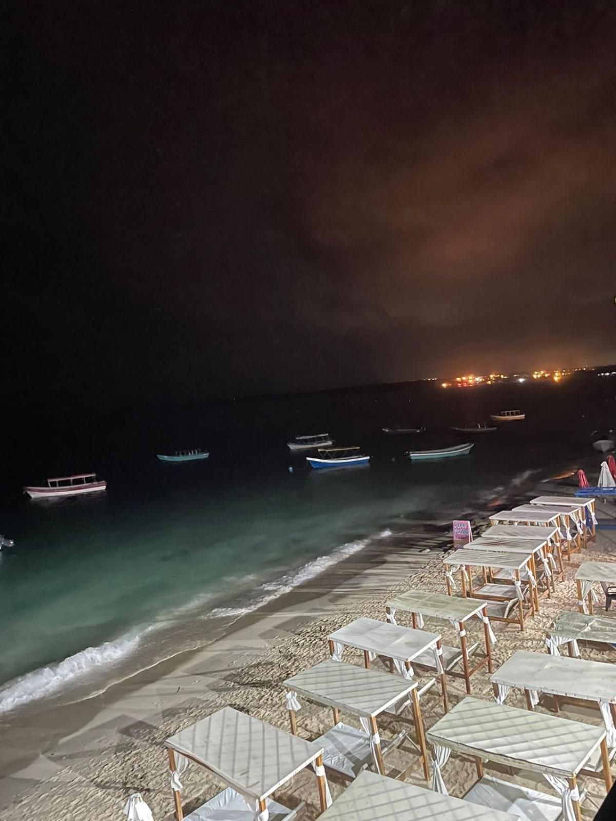 Mandala Beach Club Hotel Pendales Kültér fotó